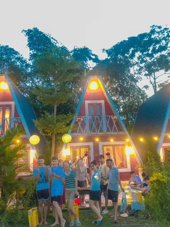 Furano Garden Home Hoa Binh - Venuestay Bagian luar foto
